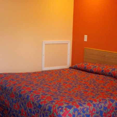 Travel Lite Motel ウィズビル エクステリア 写真